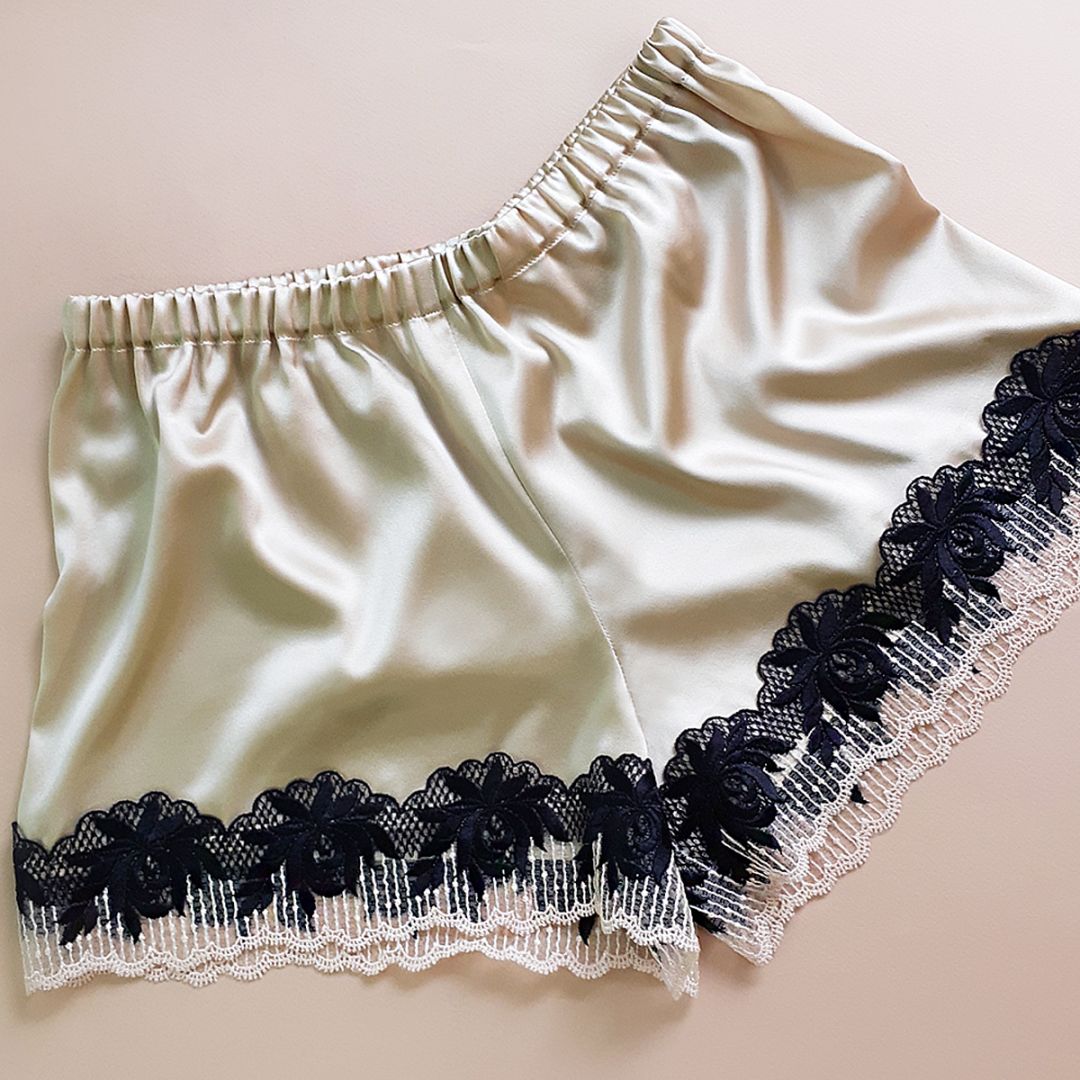 Шорты из шелка 4071.55 ARDI янтарь